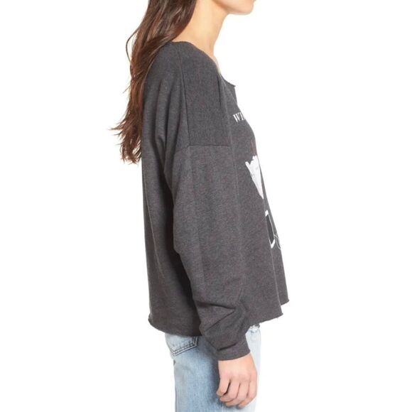 NWT Wildfox Who Needs Friends Pullover - Picture 9 of 9